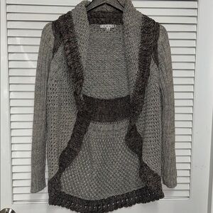 CAbi Shadow circle crochet cardigan sweater in heathered gray cotton. Size Small